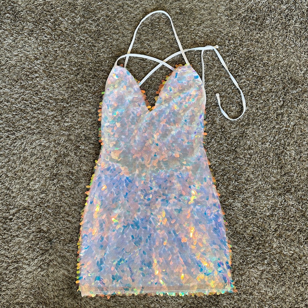 ✨BUNDLE✨Iridescent Mini Dress and Banjul Crystal Two Piece Set